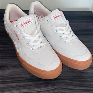Reebok White & Tan Sneakers